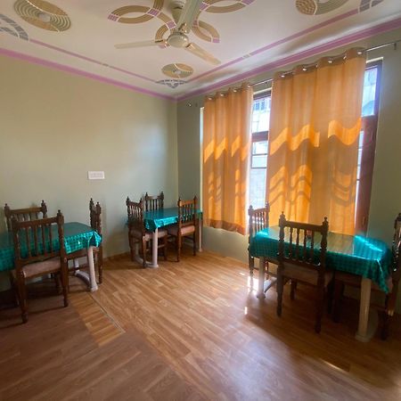 Penthouse Villa Srīnagar Exteriér fotografie